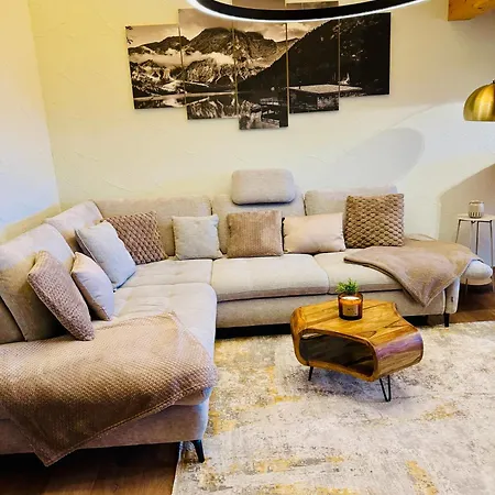 Апартаменты Berglounge - Dein Allgaeuer Logenplatz *